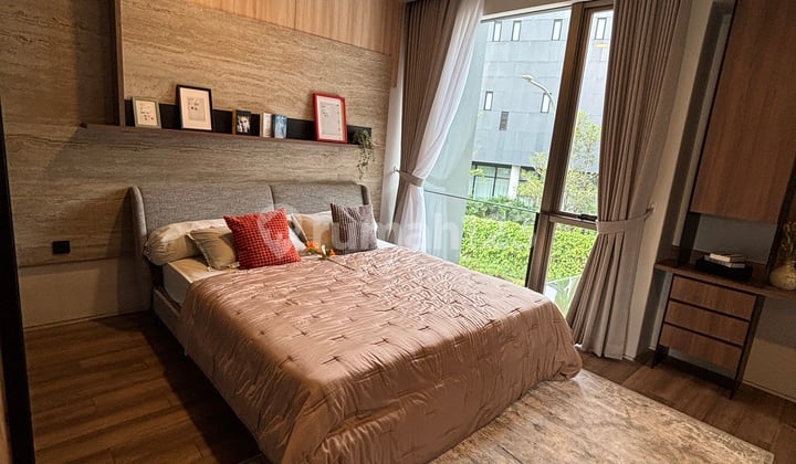 Rumah Jayaprakasa Baru Minimalis di Kota Baru Parahyangan