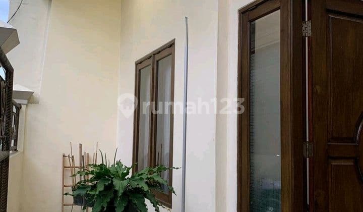 For Sale: Nice & Livable House in Central Kupang Krajan, Sawahan, Surabaya