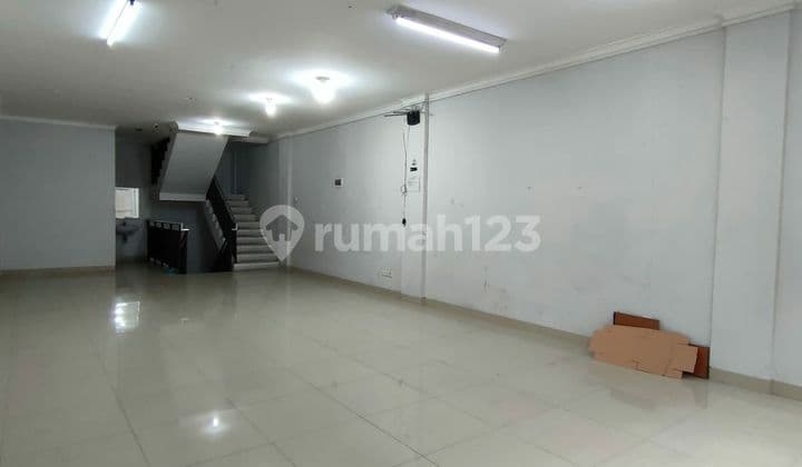 Dijual Ruko Bagus 3 Lantai di Holis Bandung