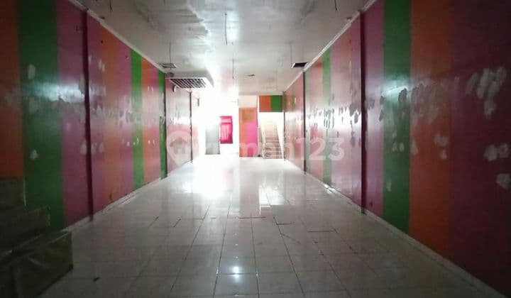 Disewakan/Dijual Ruko 3 Lantai Bagus di Pusat Kota Bandung