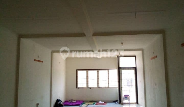 Dijual Ruko 3 Lantai Lokasi Ramai di Cibaduyut