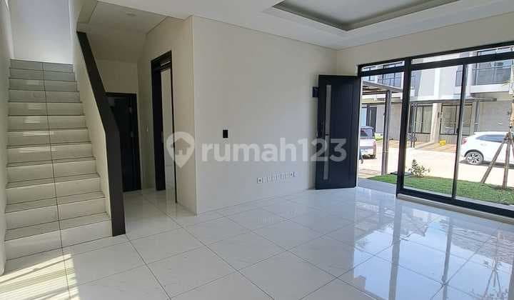 Jual/Sewa Rumah Bagus di Kota Baru Parahyangan