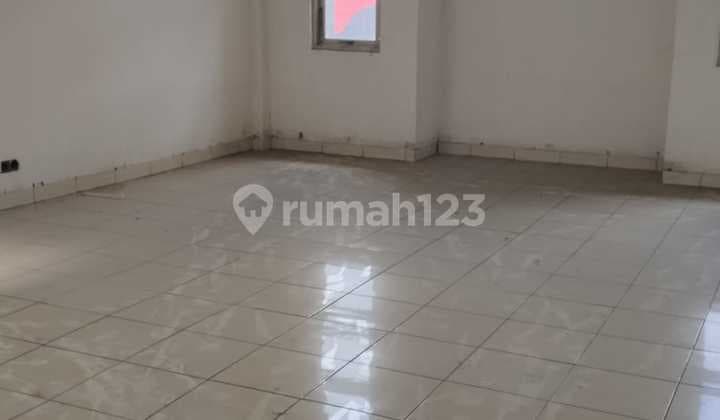For Rent/Sale 4-Story Shophouse In The Center Of Bandung City