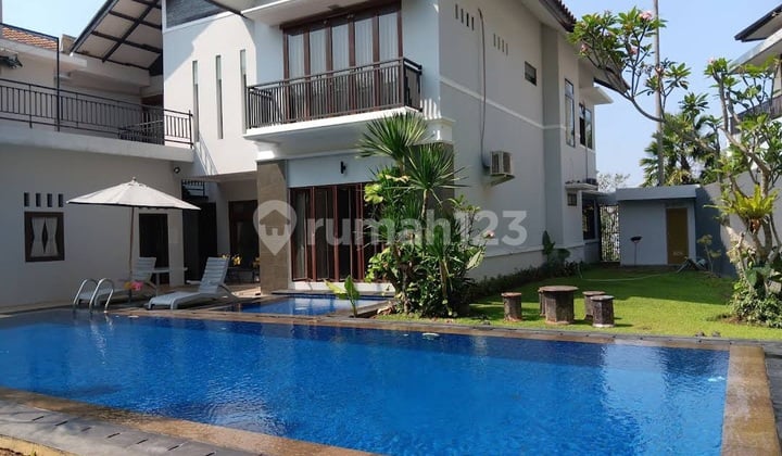 For Sale Beautiful Furnished Villa/House in Dago Pakar Resort