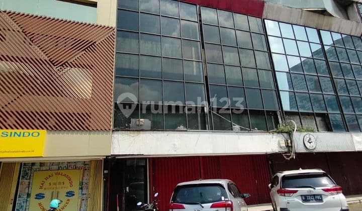 For quick sale, 4 connected shops in Duta Merlin
