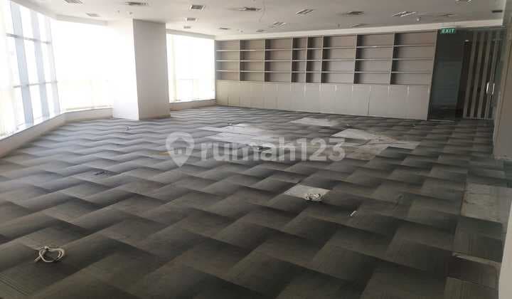 Ruang Kantor Siap Pakai Di Apl Tower Central Park Jakarta Barat