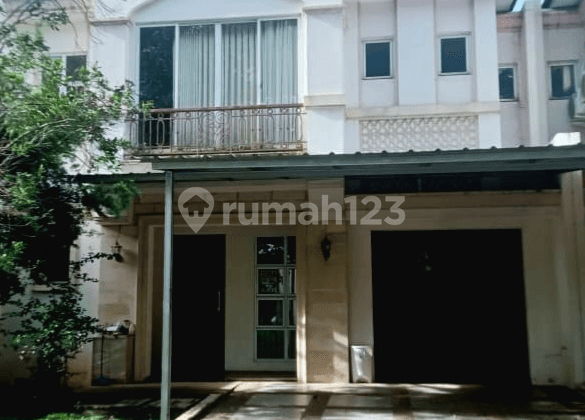 Dijual Rumah di Bsd City, Dalam Kompleks Bagus