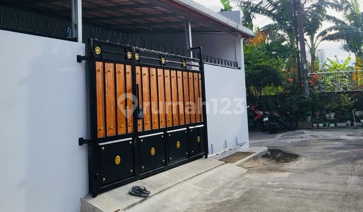 Rumah Cluster Tytyan Kencana LT 150 Hoek Dekat Summarecon Bekasi