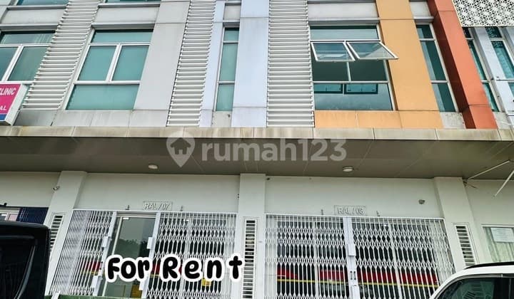 Ruko Gandeng Hadap Bulevar Burgundy Commercial Summarecon Bekasi