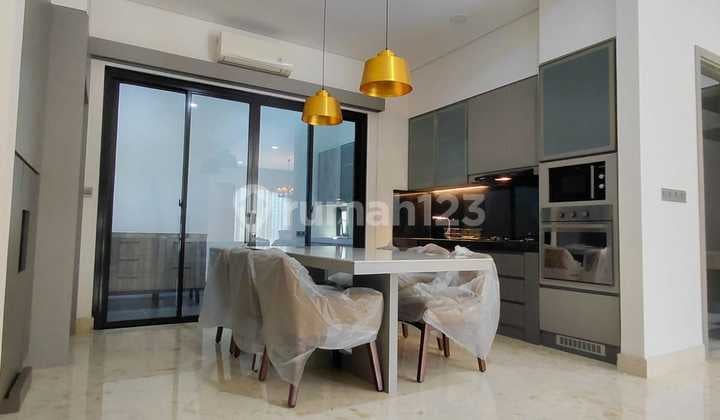 Rumah Pondok Indah, 2 Lantai, High Spect,Full Furnished