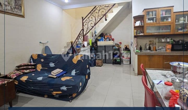 Very Cheap & Good Ready-to-Live House in Taman Cosmos, West Jakarta