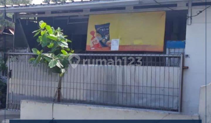 For Quick Sale - Highly Strategic House & Land & Eligible for Mortgage in West Jakarta