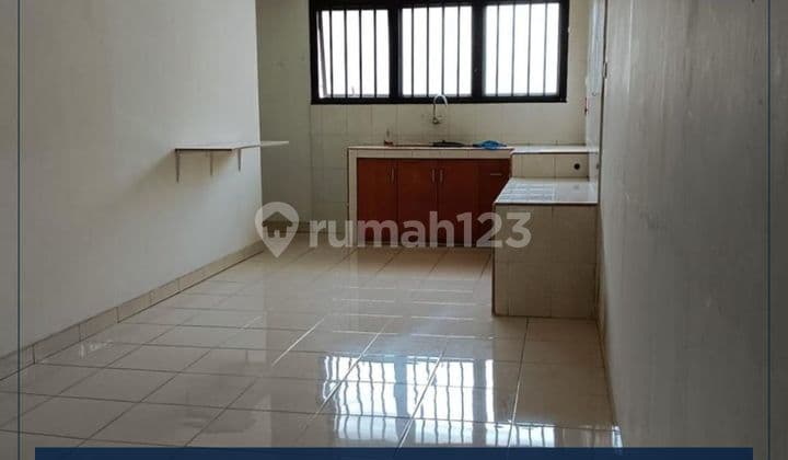 Dijual Cepat - Rumah Tinggal Siap Huni Lokasi Sangat Strategis Row Jalan 2 Mobil & Bisa Kpr Di Penjaringan, Jakarta Utara