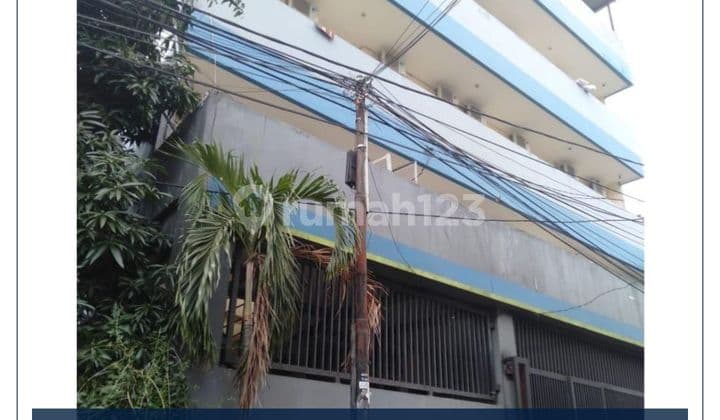 Dijual Cepat - Rumah Kost Lokasi Sangat Strategis & Bisa Kpr Di Jakarta Barat