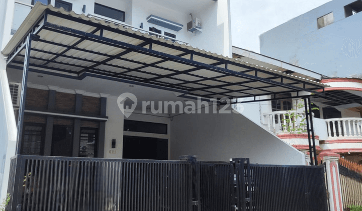 Turun Harga! Hunian Nyaman 2 Lantai di Kelapa Puyuh
