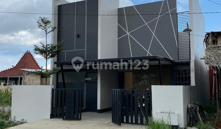 Rumah Strategis Dekat Jl Jogja-Solo dan Jalan Tol