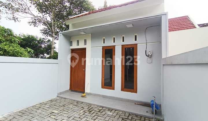 Rumah Baru 2025 di Sleman, 140 Meter Dari Jalan Palagan