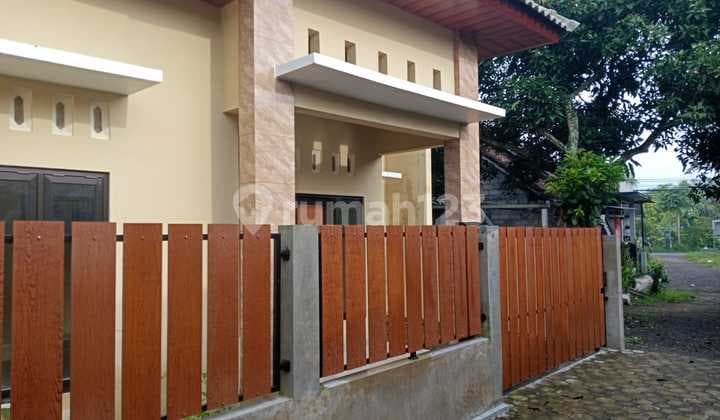 Rumah Asri Siap Huni 3,5 KM Dari Tol Purwomartani
