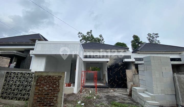 Last 1 Unit Left! Spacious 160 m² Luxury House in Widodomartani