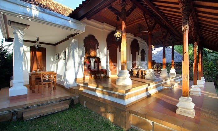 EN: For Sale, Shop and Villa, Canggu - Bali
