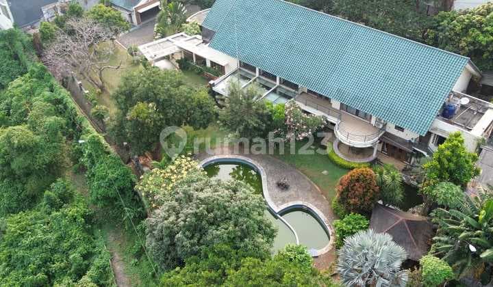 Rumah Vila Bandungdi Area Lebak Bulus