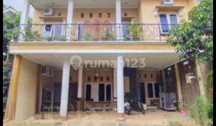 Rumah tengah kota Semarang siap huni dekat Undip dijual di Villa durian Banyumanik Semarang selatan
