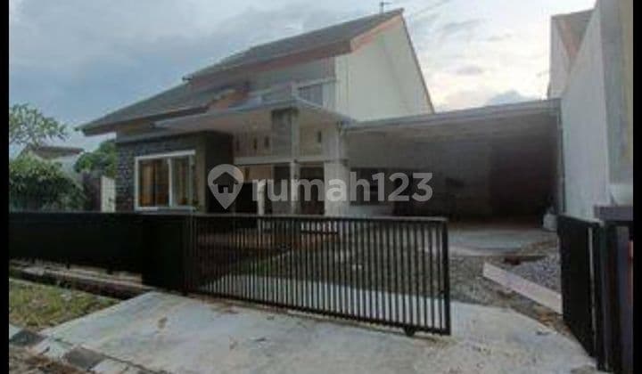 Rumah tengah kota Ungaran siap huni dekat pintu tol Ungaran dijual di Griya duta mas Kalirejo ungaran timur kab Semarang
