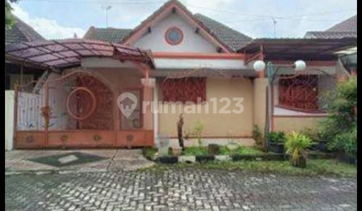 Rumah tengah kota Semarang dekat kampus Undip dekat tol siap huni dijual di Srondol bumi indah Tembalang Semarang atas