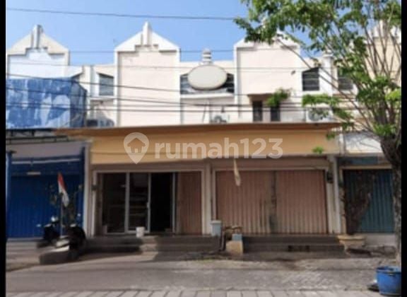 Strategic Downtown Semarang Shop-House Ready for Use Near Airport, Harbor, Close to Tritunggal School, Adjacent to The Park Mall For Sale in Beautiful West Semarang.