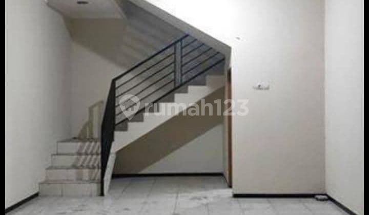 Ruko Tengah Kota Semarang Strategis Dekat Kampus Undip Siap Pakai Dijual Di Cemara Raya Banyumanik Semarang Selatan