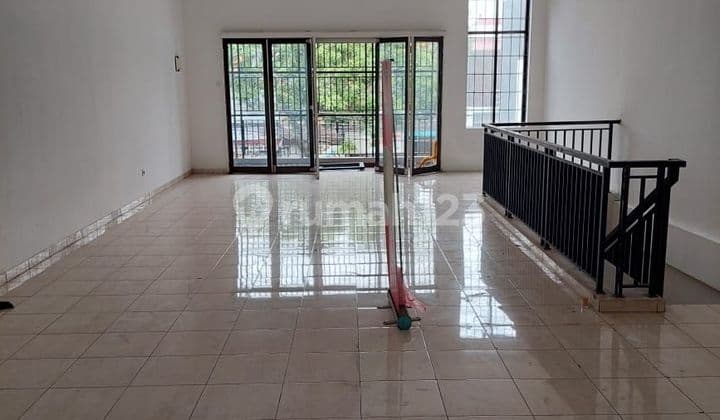 Ruko Tengah Kota Semarang Strategis Ramai Dekat Undip Pleburan Disewakan Di Jalan Raya Singosari Raya Pleburan Semarang Tengah