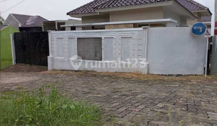 Rumah Minimalis Murah Tengah Kota Kawasan Elit Semarang Atas Dekat Akpol Dekat Kampus Undip Dekat Sekolah Internasional Dekat Pintu Tol Dijual Di Villa Mutiara Jangli Candisari Semarang Selatan