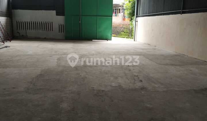 Strategic Warehouse in Central Semarang City, Ready to Use, Near Kic Gatsu, Near Untung Suropati, Near Manyaran Toll Gate, For Rent at Candi Pawon, Ngaliyan, West Semarang.