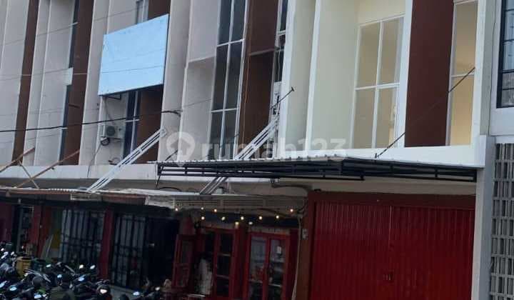 Ruko Tengah Kota Semarang Strategis Ramai Pusat Kota Cocok Untuk Gudang Toko Dekat Pintu Tol Dekat Kic Dekat Perumahan Bsb Dijual Di Jalan Raya Ngaliyan Raya Semarang Barat