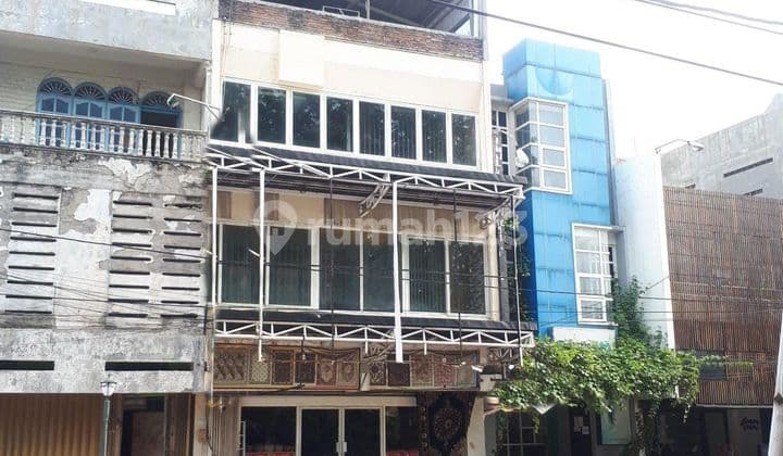 Ruko strategis tengah kota Semarang ramai pusat kota dekat mall dekat tugu muda dekat simpang lima siap pakai disewakan di Depok Semarang tengah
