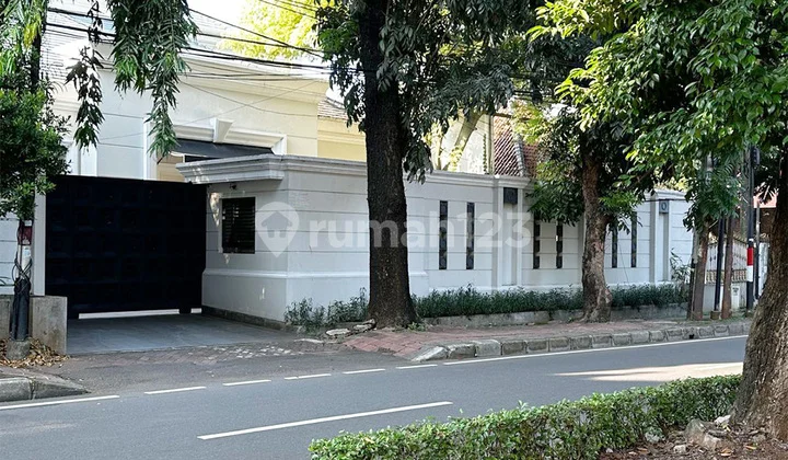 Rumah Menteng, Cimahi, Jakarta Pusat