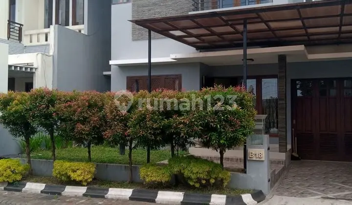 For Rent Modern Minimalist House Ready to Occupy Near UGM