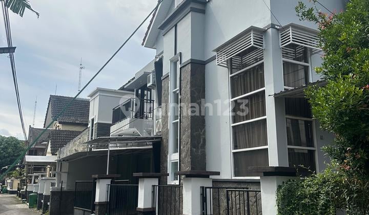 For Sale House Near UGM in Housing Complex on Jl. Kalimantan