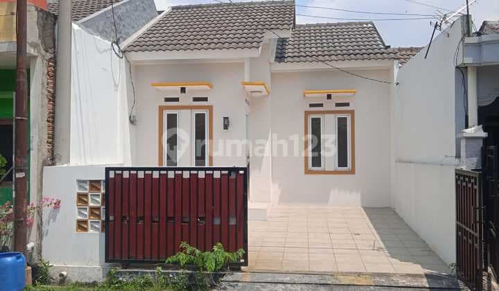 Dijual Rumah Murah Dekat Area Kuliner di Grand Residence City