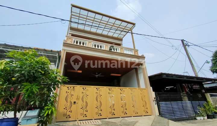 Di Jual Rumah Dekat Mall di Vida Durian Kota Bekasi