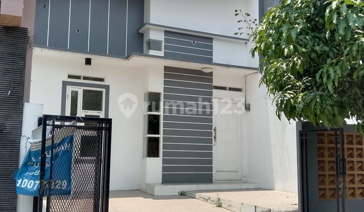 Dijual Rumah Murah Mezzanine Luas Tanah 96 di Bumyagara