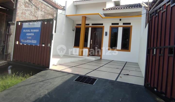 Dijual Rumah Murah Dekat Tol Grand Wisata di Bekasi Timur Regency