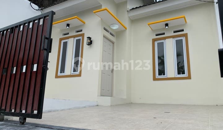 Dijual Rumah Murah Minimalis lt 60M di Perum Grand Residence City