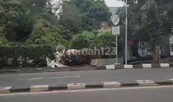 FOR RENT 1960 SQ M LAND IN WEST JAKARTA, STRATEGIC LOCATION 1 M PER YEAR.