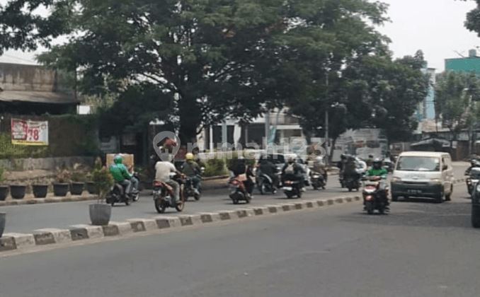 FOR RENT: STRATEGIC LAND BESIDE MAIN ROAD 3350 SQ M IN CILEDUG TANGERANG