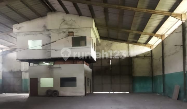Cikupa Mas Cikupamas Gudang HGB bisa Ijin Produksi Lokasi Strategis Pinggir Jalan Raya Container 40Ft Luas Bangunan 1195M2 550Juta Per Tahun di Kawasan Cikupamas Tangerang