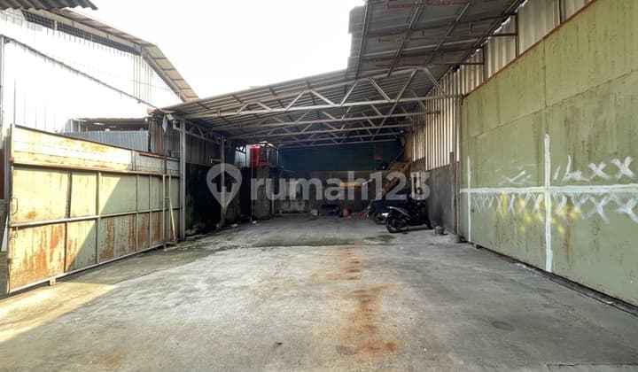 Strategis Gudang Kav Dpr Luas 600M2 SHM di Cipondoh Tangerang Kota Dekat Tol Green Lake City dan Alam Sutera