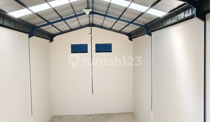 Gudang Super Strategis Bebas Pungli Era Prima M Toha Ceiling Tinggi Muat Container Tangerang