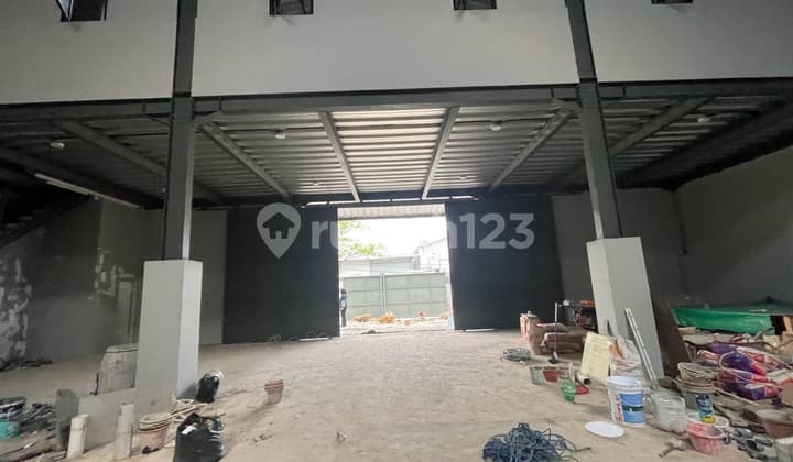 Cakep Gress Gudang Baru Finishing Akses Container 40Ft Feet 632 M2 Ada Kantor di Kavling Dpr Komplek Pergudangan No Pungli Dekat Tol di Cipondoh Tangerang Kota Dekat Green Lake City dan Alam Sutera