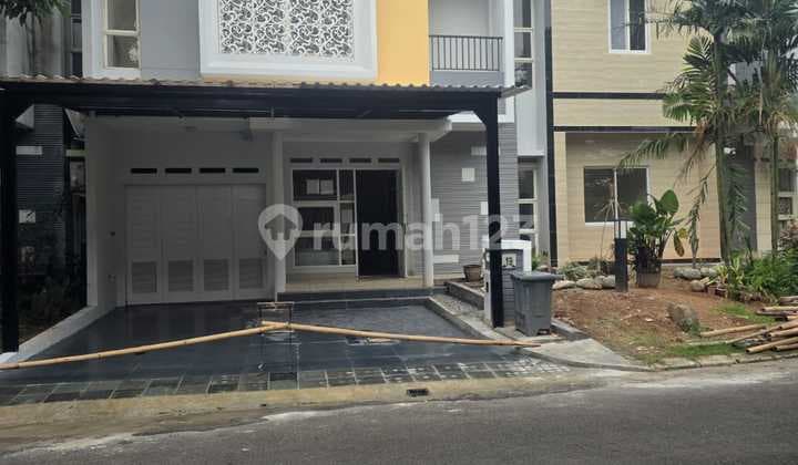 Rumah 200M2 Hadap Utara 4Kt Ensuite Renov di Darwin Gading Serpong
